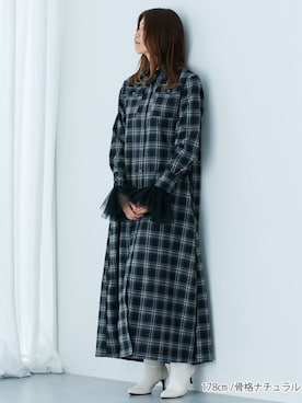 「アイテム（トップス）」を使った、tallmodel(読者モデル) さん（レディース・178cm）の秋コーディネート