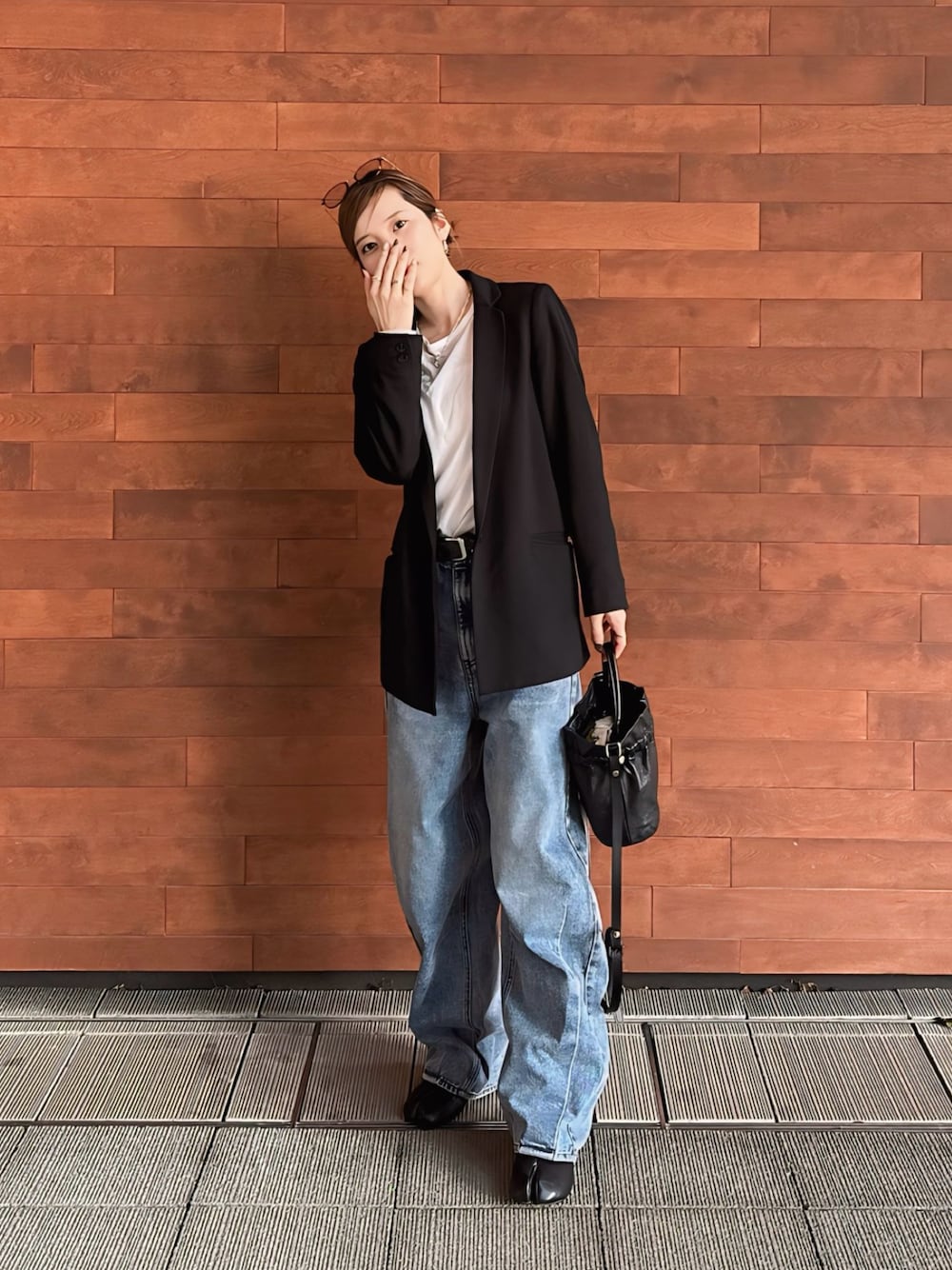 「EMMA LIMBERのDouble Breasted Jacket（ダブルブレストジャケット）（テーラードジャケット、ブラック系）」を使った、chipipi07さん（レディース・155cm）の冬コーディネートの1枚目の写真