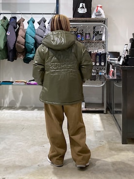 「XLARGE（エクストララージ）のアイテム（ジャケット/アウター）」を使った、沼田亜樹さん（レディース・156cm）の秋コーディネート