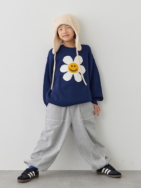 「アイテム（スウェットパンツ）」を使った、sakusakuuuunさん（キッズ・124cm）の冬コーディネート