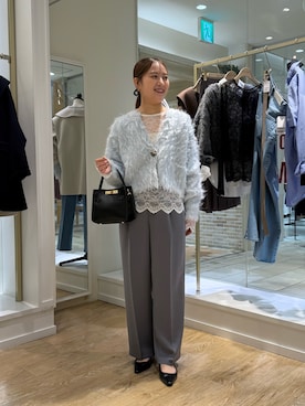 「NOLLEY’S Sophi（ノーリーズソフィ）の《手洗い可能》カール起毛ショートカーディガン（カーディガン/ボレロ、ブルー系）」を使った、AIRIさん（レディース・157cm）の秋コーディネート