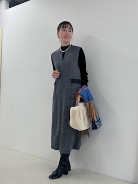 「アイテム（ストール/ショール）」を使った、ishikawa.mさん（レディース・164cm）の秋コーディネート
