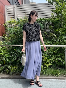 「アイテム（スカート、パープル系）」を使った、ishikawa.mさん（レディース・164cm）の夏コーディネート