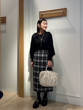 「アイテム（テーラードジャケット、ホワイト系）」を使った、daimonさん（レディース・154cm）の冬コーディネート