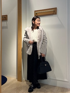 「アイテム（ムートンコート）」を使った、daimonさん（レディース・154cm）の秋コーディネート