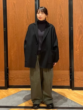 「アイテム（テーラードジャケット）」を使った、カナイさん（レディース・157cm・20代）の秋コーディネート