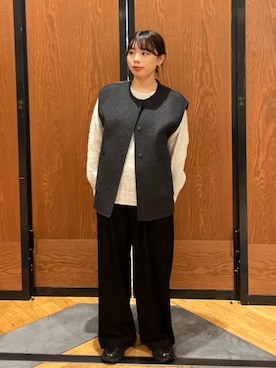 「アイテム（ベスト）」を使った、カナイさん（レディース・157cm・20代）の秋コーディネート