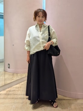 「NOLLEY’S Sophi（ノーリーズソフィ）の《撥水/UVカット》ウォッシャブルタフタ2WAYフレアーワンピース（ワンピース、グレー系）」を使った、kumaさん（レディース・153cm）の夏コーディネート