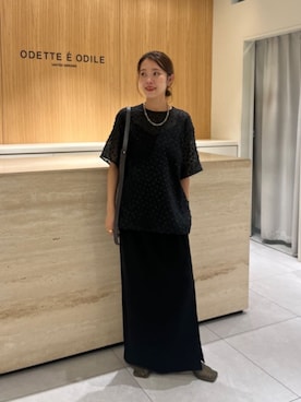 「アイテム（サンダル、グリーン系）」を使った、NATSUMIさん（レディース・156cm）の秋コーディネート