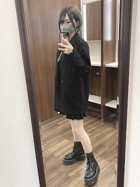 「H&M（エイチ・アンド・エム）のアイテム（ジャンパースカート）」を使った、ケセランパサランさん（レディース・154cm）の春コーディネート