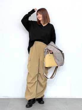 「アイテム（カーゴパンツ）」を使った、MAIKOさん（レディース・150cm・30代）の秋コーディネート