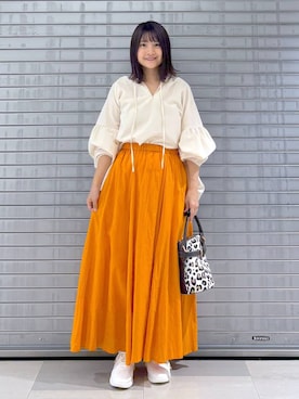 「アイテム（スカート）」を使った、MAIKOさん（レディース・150cm・30代）の秋コーディネート