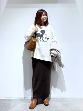 「アイテム（ボストンバッグ）」を使った、MAIKOさん（レディース・150cm）の秋コーディネート