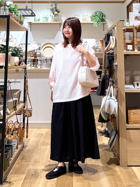 「studio CLIP（スタディオクリップ）のアイテム（その他パンツ）」を使った、MAIKOさん（レディース・150cm）の秋コーディネート
