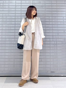 「Elura（エルーラ）のアイロンいらずスキッパーシャツ/578324（シャツ/ブラウス）」を使った、MAIKOさん（レディース・150cm・30代）の秋コーディネート