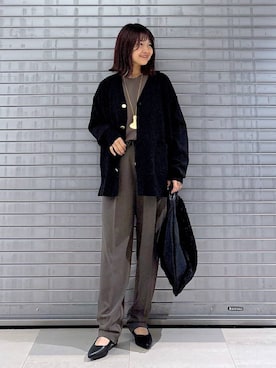 「アイテム（スラックス）」を使った、MAIKOさん（レディース・150cm）の秋コーディネート