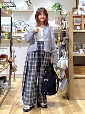 「アイテム（バックパック/リュック）」を使った、MAIKOさん（レディース・150cm・30代）の秋コーディネート