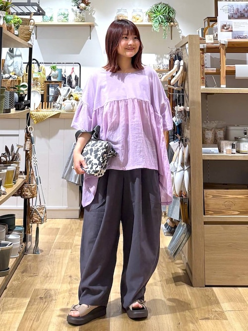 カルドファブリカ . レース 切り替え ギャザー プルオーバー ブラウス 切り替えギャザープルオーバー（Tシャツ/カットソー）｜studio CLIP