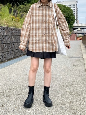 「CHARLES & KEITH（チャールズ & キース）のサイドジップ アンクルブーツ / Side-Zip Ankle Boots（ブーツ、ブラック系）」を使った、ノアさん（レディース・157cm）の春コーディネート