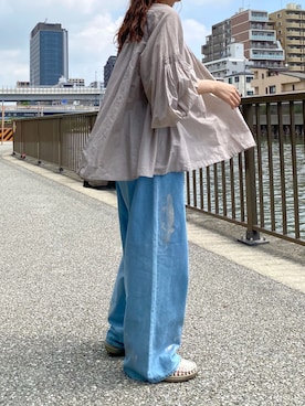 「crinkle crinkle crinkle（クリンクルクリンクルクリンクル）のアイテム（トップス、グレー系）」を使った、ノアさん（レディース・157cm）の夏コーディネート