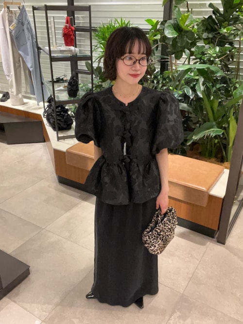 GANNI　SATIN CLOQUE PEPLUM BLOUSE