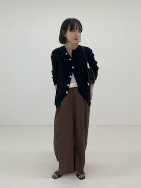 「URBAN RESEARCH（アーバンリサーチ）のタックカーブスラックス（その他パンツ、ブラウン系）」を使った、saeさん（レディース・152cm）の春コーディネート