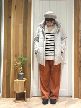 「Samansa Mos2 blue（サマンサモスモスブルー）のアイテム（パンツ、オレンジ系）」を使った、タナカさん（レディース・158cm）の冬コーディネート