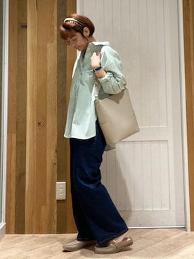 「Samansa Mos2 blue」｜「アイテム（スリッポン）」を使った、タナカさん（レディース・158cm）の春コーディネート