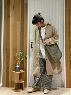 「Samansa Mos2 blue（サマンサモスモスブルー）のアイテム（ステンカラーコート）」を使った、タナカさん（レディース・158cm）の秋コーディネート