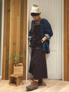 「Samansa Mos2 blue（サマンサモスモスブルー）のアイテム（ニットキャップ/ビーニー）」を使った、タナカさん（レディース・158cm）の秋コーディネート