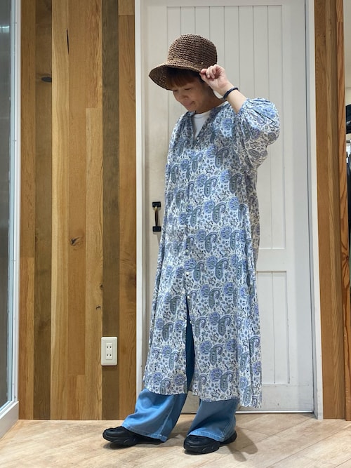 B.L.U.E. 府中くるるタナカさんのその他パンツを使ったコーディネート 
