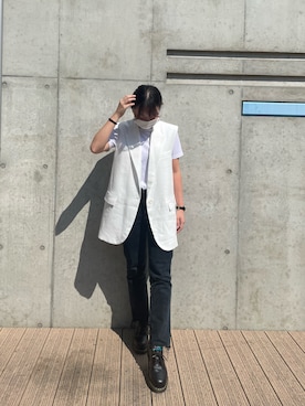 「Dr. Martens（ドクターマーチン）の《Dr.Martens》1461Z 3 EYE SHOE DMS  BLACK SMOOTH（ローファー）」を使った、LEOさん（レディース・157cm・20代）の秋コーディネート