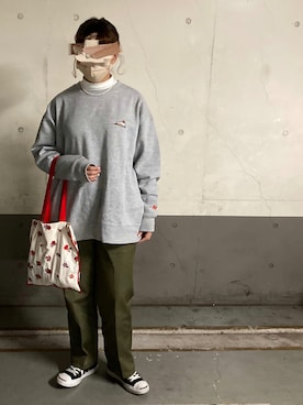 「シアタープロダクツ(THEATRE PRODUCTS)」｜「アイテム（アクセサリー）」を使った、おまめこさん（レディース・157cm）の秋コーディネート