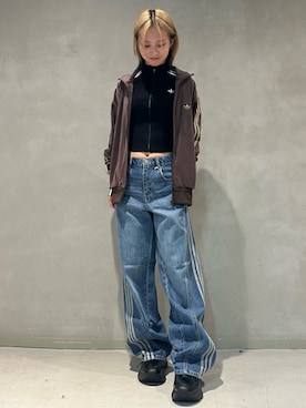 「アイテム（ジャージ）」を使った、ひなさん（レディース・165cm）の秋コーディネート