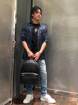 「ARMANI EXCHANGE（アルマーニエクスチェンジ）の【A|X アルマーニ エクスチェンジ】オールオーバープリント 半袖シャツ/BOXY（シャツ/ブラウス、ブルー系）」を使った、KAKERUさん（メンズ・170cm）の夏コーディネート