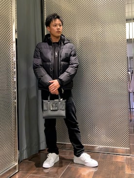 「アイテム（ハンドバッグ）」を使った、KAKERUさん（メンズ・170cm）の冬コーディネート