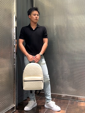 「ARMANI EXCHANGE（アルマーニエクスチェンジ）の【A|X アルマーニ エクスチェンジ】ライトブルーウォッシュ スリムフィット デニムパンツ_J14 SLIM（デニムパンツ、ブルー系）」を使った、KAKERUさん（メンズ・170cm）の夏コーディネート
