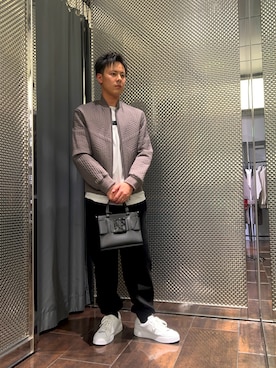 「アイテム（ハンドバッグ）」を使った、KAKERUさん（メンズ・170cm）の秋コーディネート