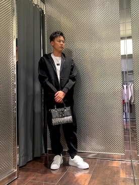 「アイテム（ハンドバッグ）」を使った、KAKERUさん（メンズ・170cm）の秋コーディネート