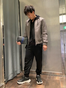 y様♡ARMANI EXCHANGE 上下コーデ 袖ロゴラインが激かわ♡ コーデ y