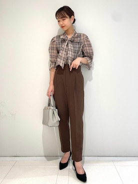 「ボウタイ」｜「アイテム（スラックス）」を使った、akariさん（レディース・161cm）の夏コーディネート