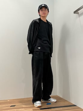 「長袖Tシャツ」｜「アイテム（ナイロンジャケット）」を使った、ITさん（メンズ・173cm）の冬コーディネート