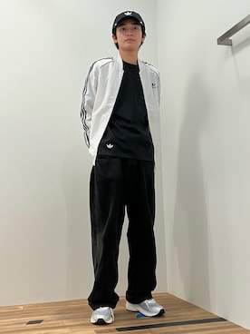 「長袖Tシャツ」｜「アイテム（ナイロンジャケット）」を使った、ITさん（メンズ・173cm）の冬コーディネート