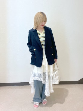 「アイテム（テーラードジャケット）」を使った、AYANAさん（レディース・155cm）の夏コーディネート