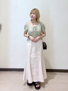 「アイテム（スカート）」を使った、AYANAさん（レディース・155cm）の夏コーディネート