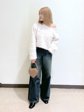 「FREE'S MART（フリーズマート）の◇プードルボアショート丈ニットソー（Tシャツ/カットソー、ホワイト系）」を使った、Ayanaさん（レディース・155cm）の冬コーディネート