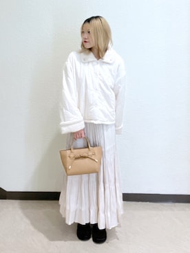 「アイテム（トートバッグ）」を使った、AYANAさん（レディース・155cm）の秋コーディネート