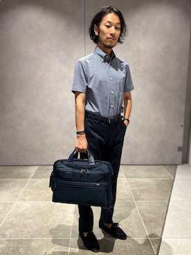 「アイテム（ビジネスシャツ）」を使った、中瀬さん（メンズ・166cm）の夏コーディネート