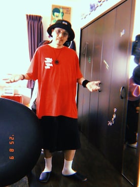 「アイテム（デジタル腕時計）」を使った、DJ音霊さん（メンズ・168cm）の夏コーディネート