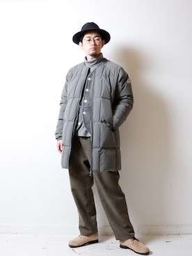 「WOOLRICH（ウールリッチ）のアイテム（パンツ）」を使った、べーやんさん（メンズ・170cm）の冬コーディネート